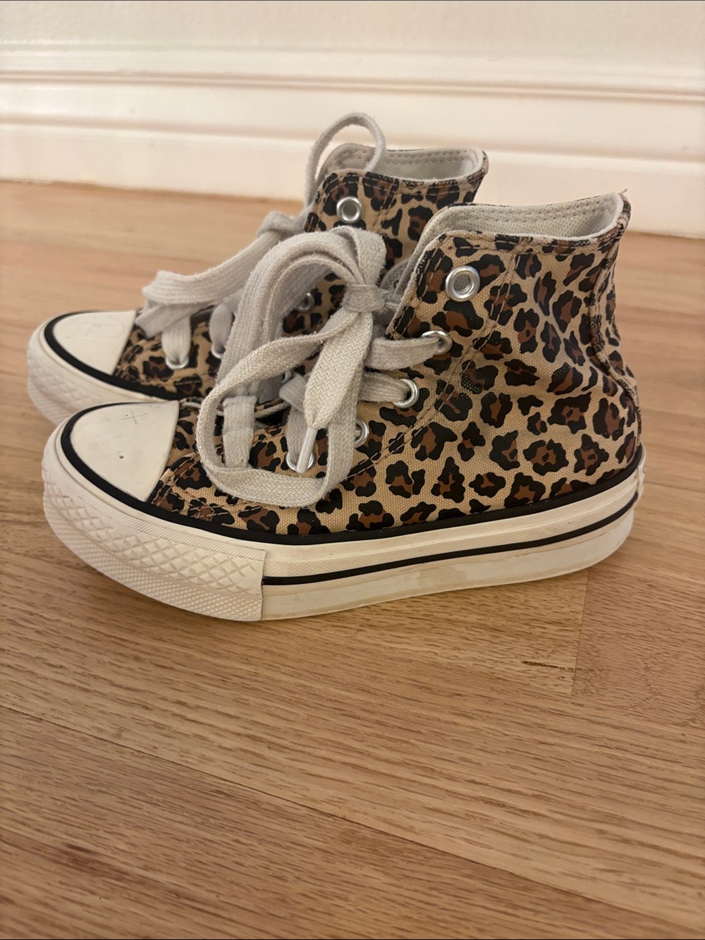 Kids Converse Platform High-Top Leopard Print Canvas Sneakers in Tan and Black